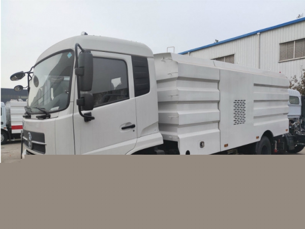 國六東風(fēng)天錦7水/9塵洗掃車